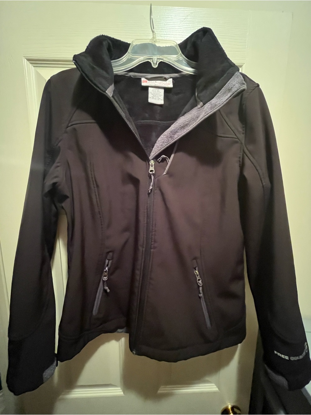 Free Country Women's Black Softshell Hooded Jacket size large
